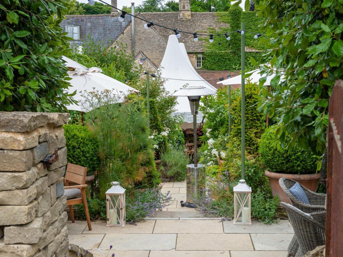 The Wheatsheaf Inn Bourton-on-the-Water Exterior foto